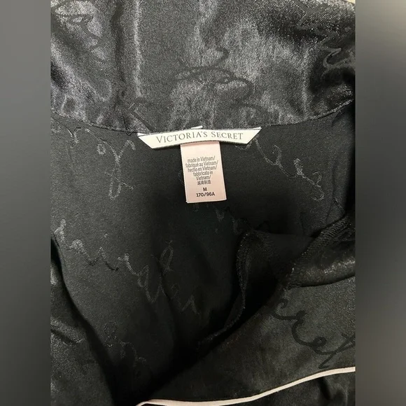 Victoria’s Secret Black and Pink Romper Size Medium - Picture 2 of 4